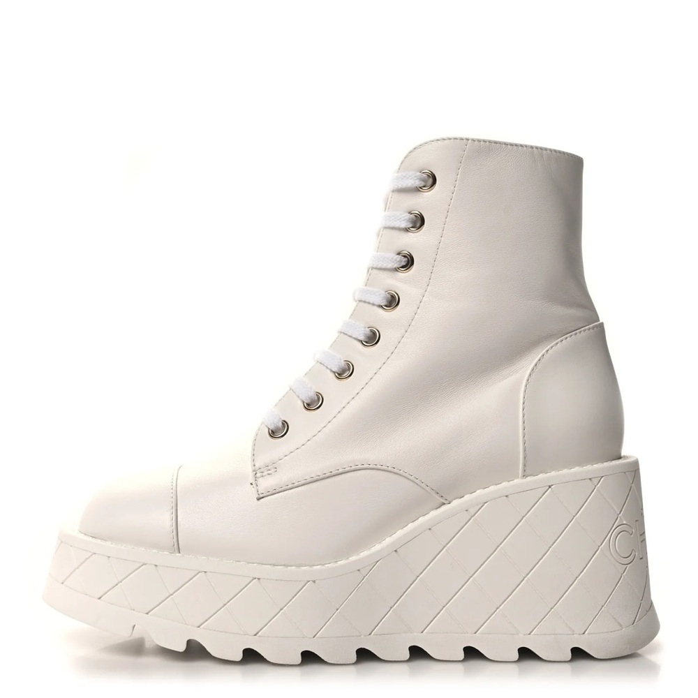Chanel 24c white lambskin quilted wedge combat boot bootie sz 39